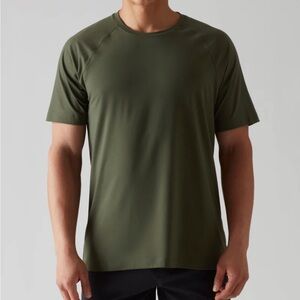 Rhone activewear t shirt